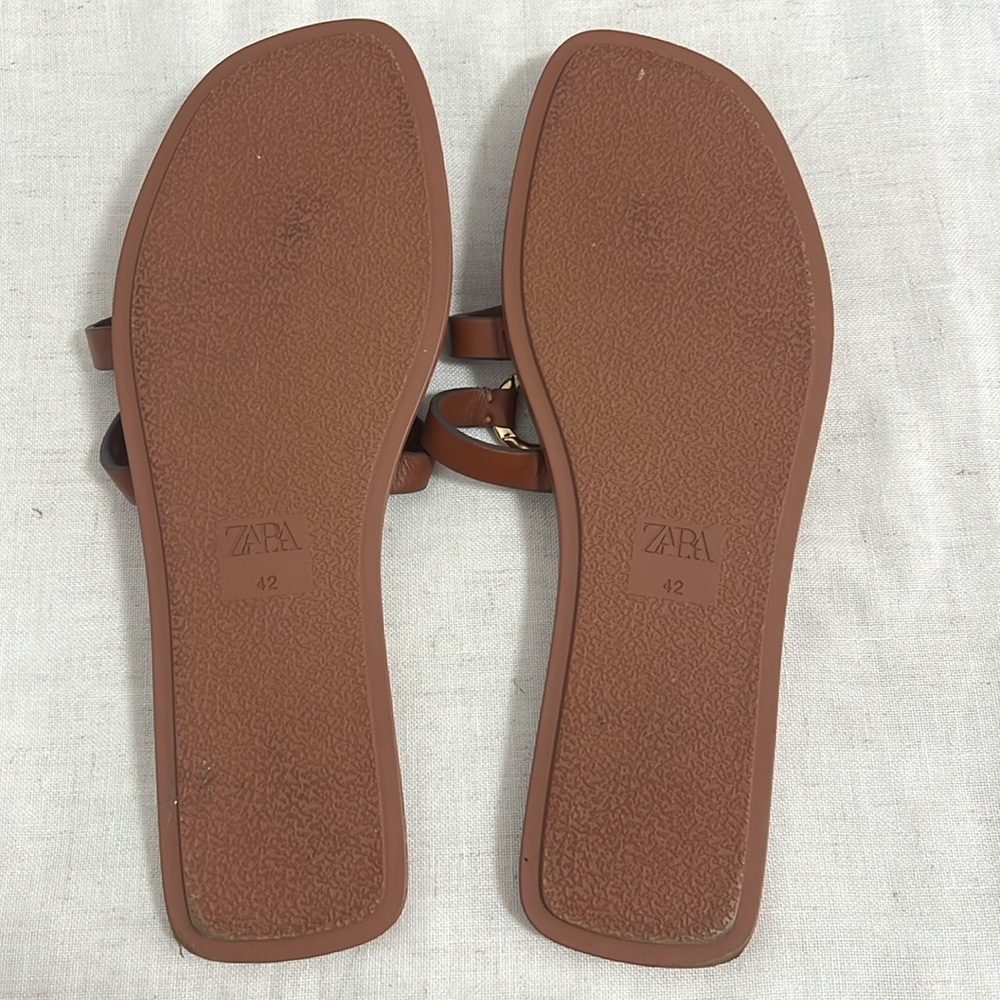 Zara Women’s Leather Sandals with Embellished Medal Details Brown size 42 US 11 - Picture 8 of 10